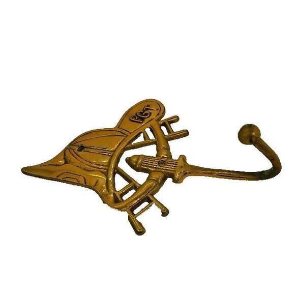 Vintage Fireman's Brass Wall Coat Towel Hook w/ Helmet, Ladders, & Hydrant  7.5" - Picture 6 of 7